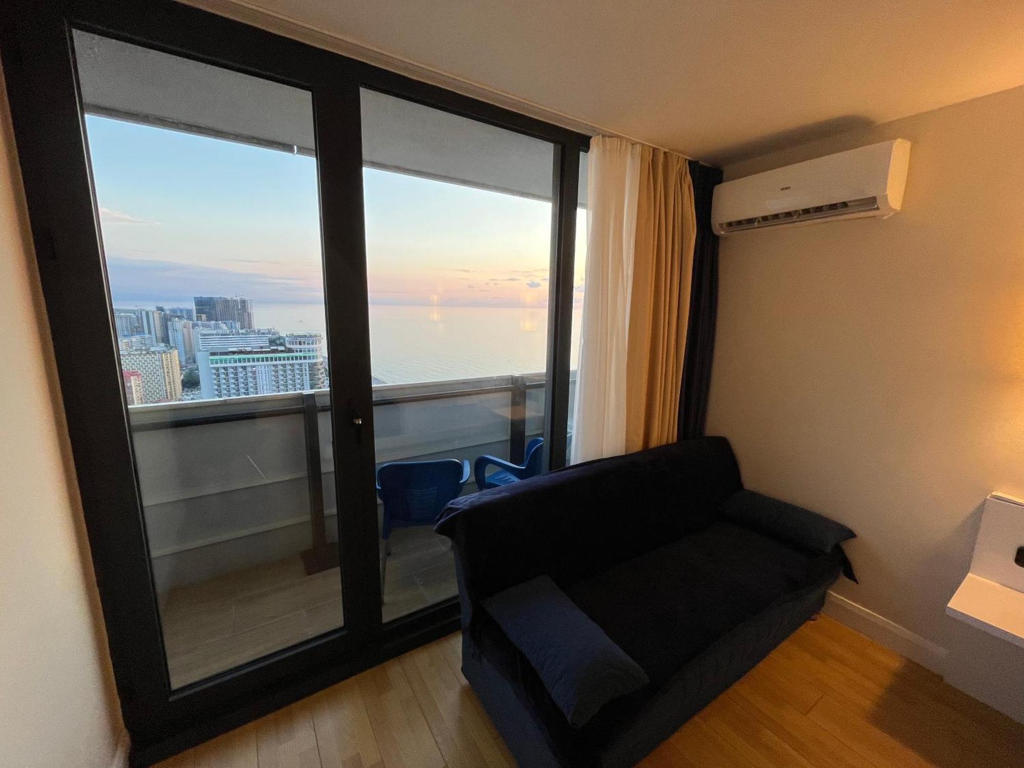 Orbi City Sun Tower 43 Floor Batoemi Buitenkant foto